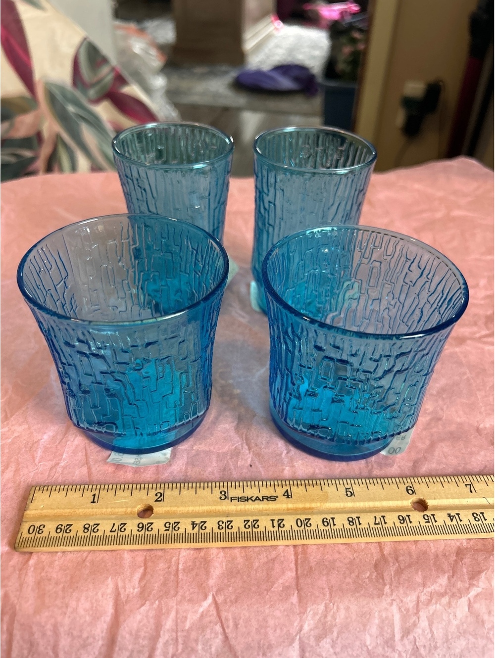 Set of 4 anchor hocking small glasses